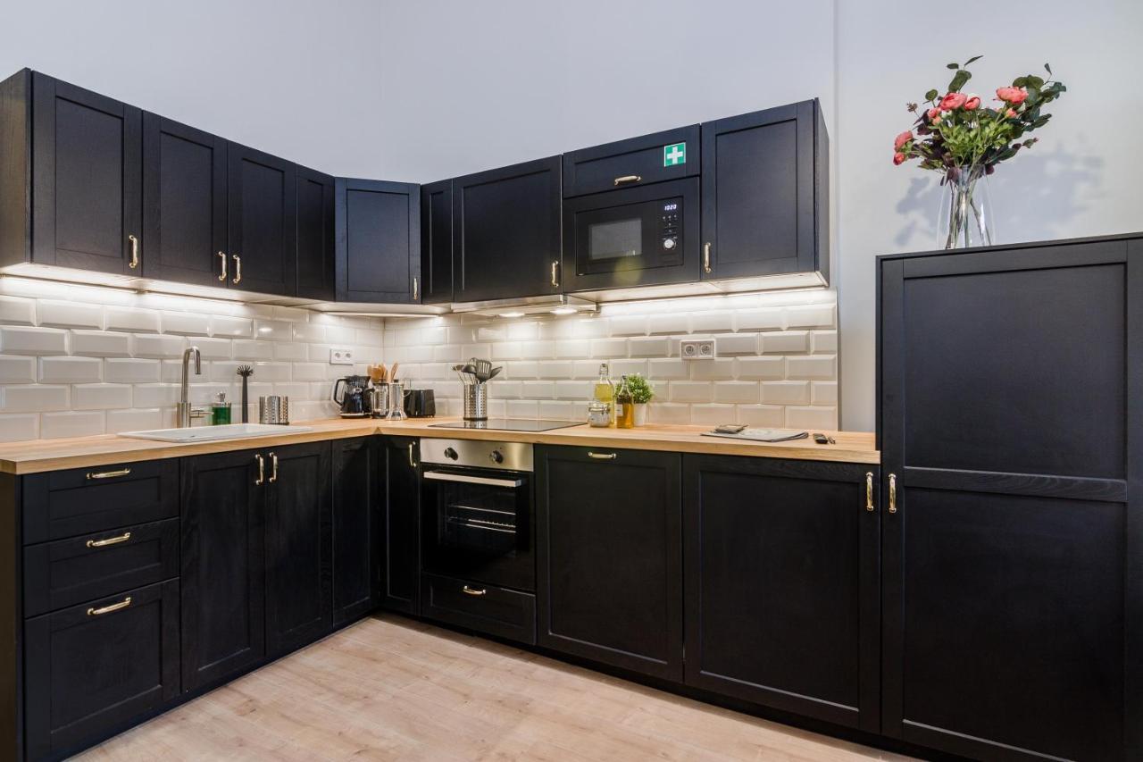 Modern And Huge Apts In Center By Michal&friends Praha