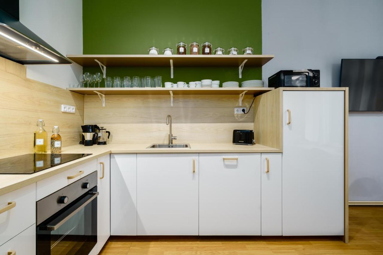 Modern And Huge Apts In Center By Michal&friends Praha